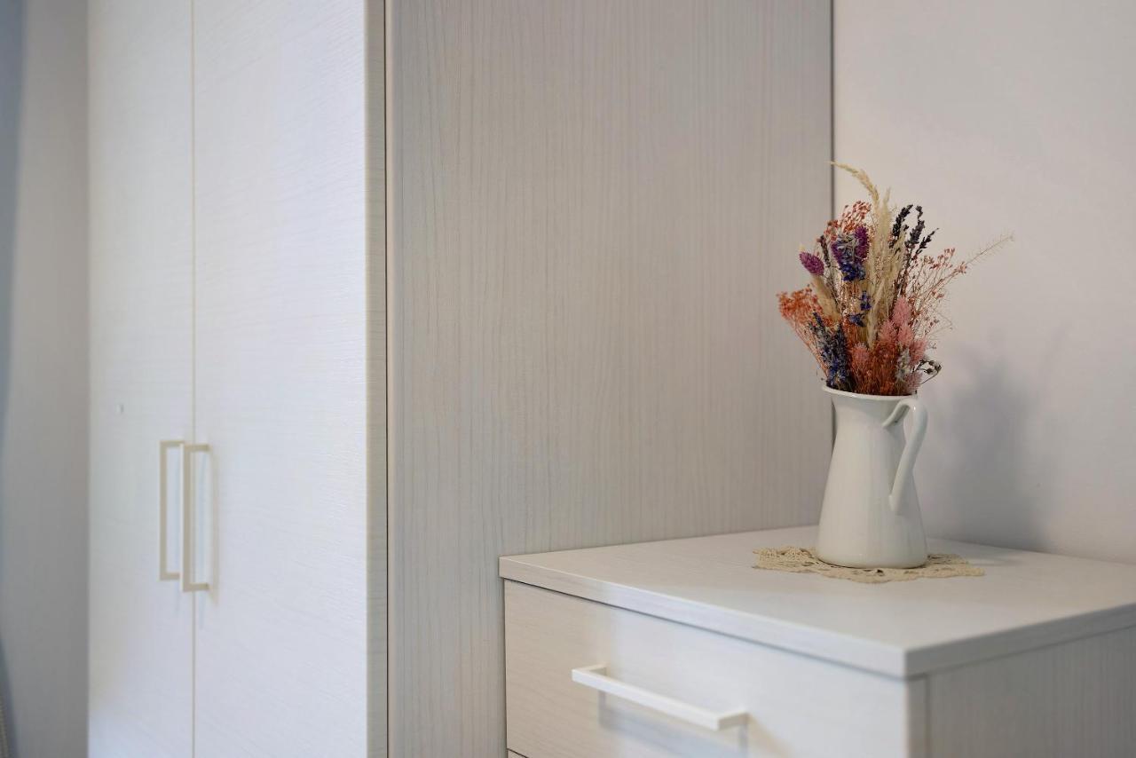 Apartament Antichi Ricordi - Il Nido Molino Nuovo  Zewnętrze zdjęcie